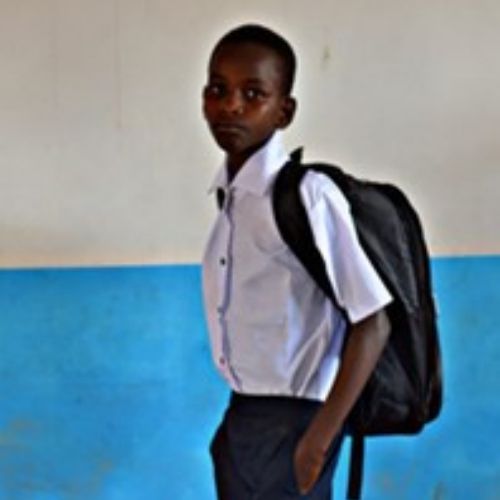 Education : Distribution des fournitures scolaires