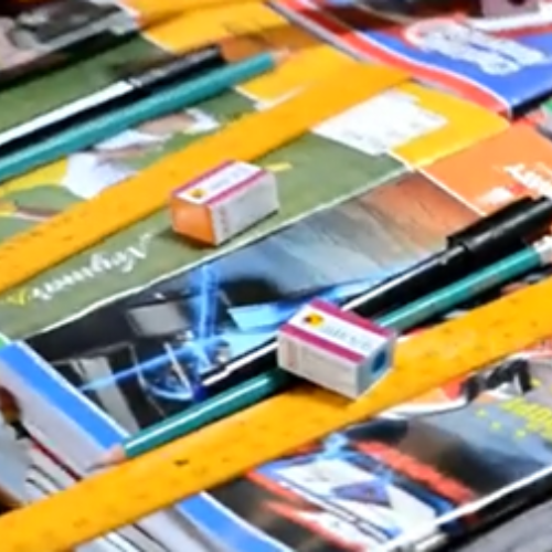 Education : Distribution des fournitures scolaires